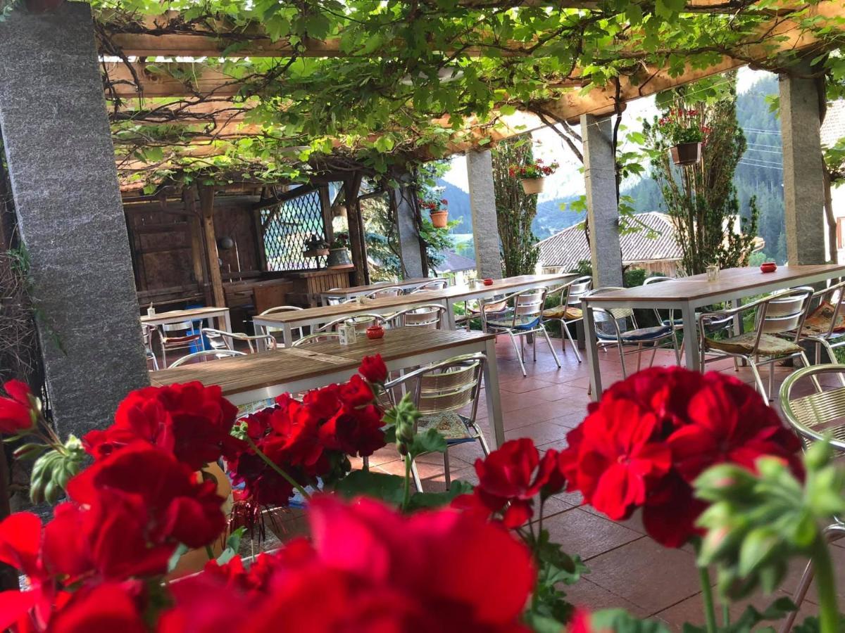 Hotel Restaurant Raetia فيليسور المظهر الخارجي الصورة