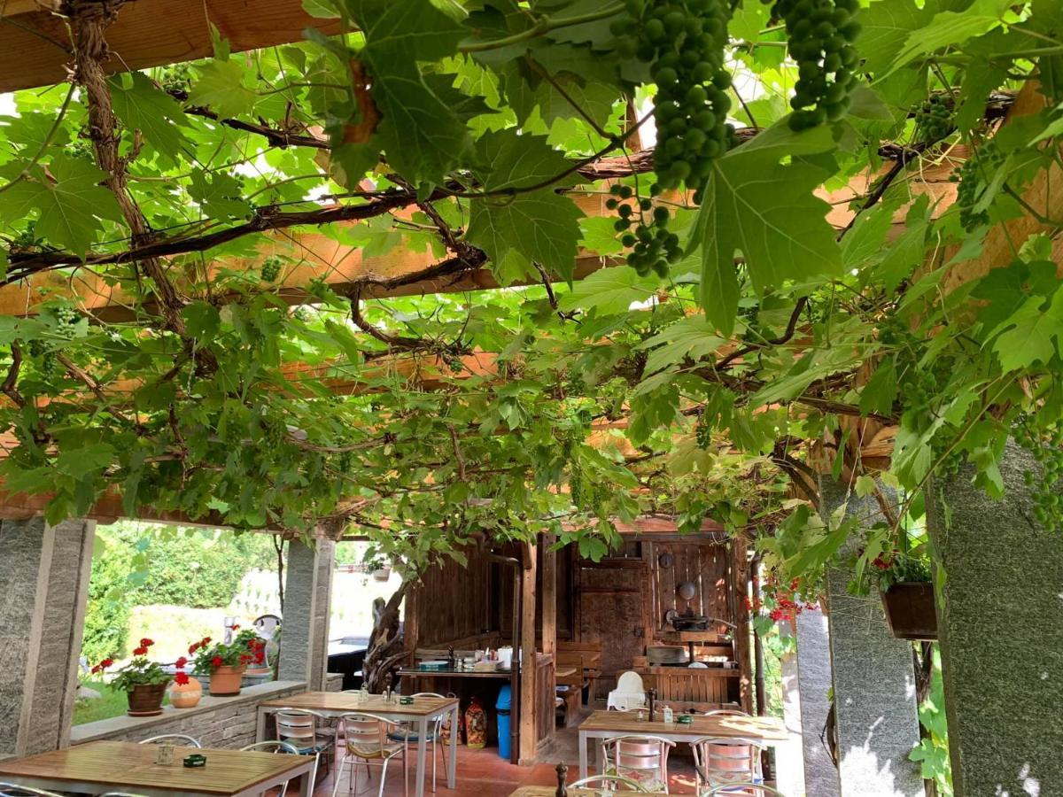 Hotel Restaurant Raetia فيليسور المظهر الخارجي الصورة